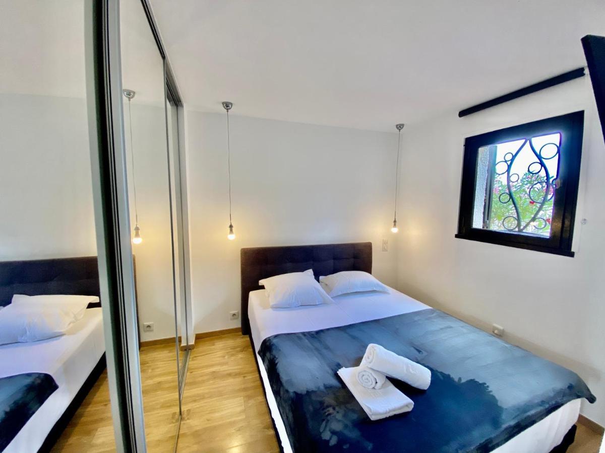 Marinesappartement, La Terrasse Tropezienne Cogolin Bagian luar foto