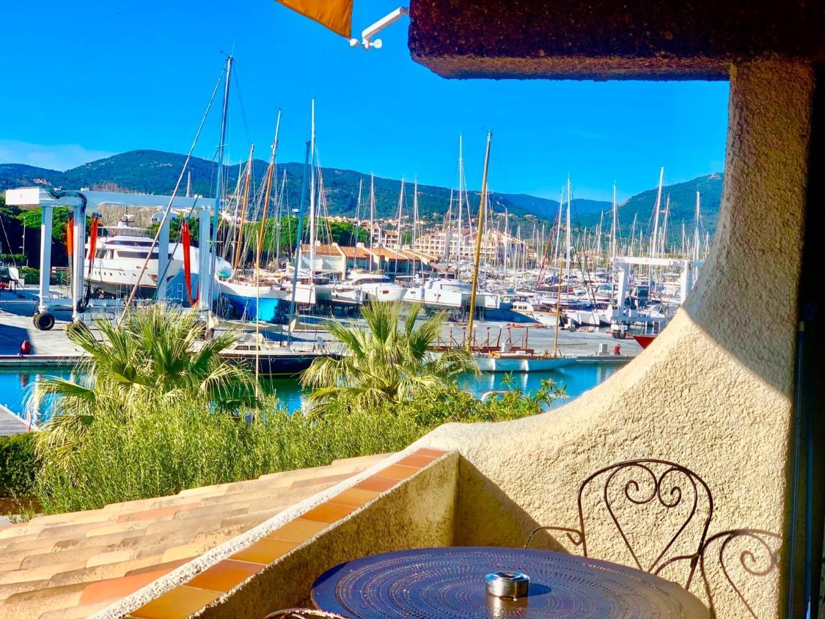 Marinesappartement, La Terrasse Tropezienne Cogolin Bagian luar foto